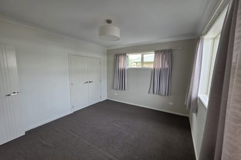 Photo of property in 18 Sinclair Street, Ebdentown, Upper Hutt, 5018