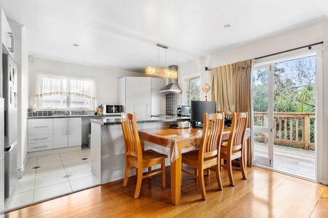 Photo of property in 9 Wilsher Crescent, Henderson, Auckland, 0612