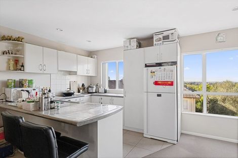 Photo of property in 3/57 Gladstone Road, Northcote, Auckland, 0627