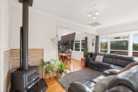 Photo of property in 33 Great North Road, Saint Johns Hill, Whanganui, 4501