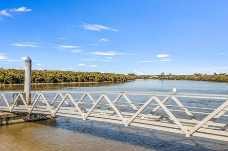 Photo of property in 43b Springs Road, Parakai, 0830