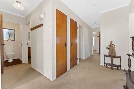 Photo of property in 14 Sackville Street, Fitzroy, New Plymouth, 4312