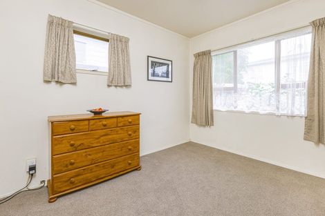 Photo of property in 2/34 Wellington Street, Papakura, 2110