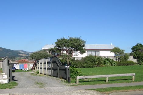 Photo of property in 9 Chapel Street, Takapuwahia, Porirua, 5022