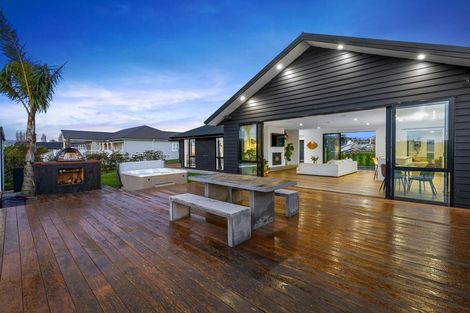 Photo of property in 32 Awatiro Drive, Kaukapakapa, 0871