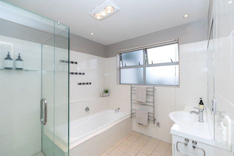 Photo of property in 9 Paget Lane, Dinsdale, Hamilton, 3204