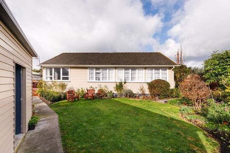 Photo of property in 5 Kupe Place, Highbury, Palmerston North, 4412