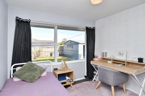 Photo of property in 53 Maces Road, Bromley, Christchurch, 8062