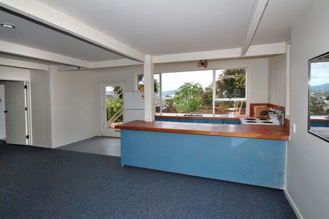 Photo of property in 53 Easther Crescent, Kew, Dunedin, 9012