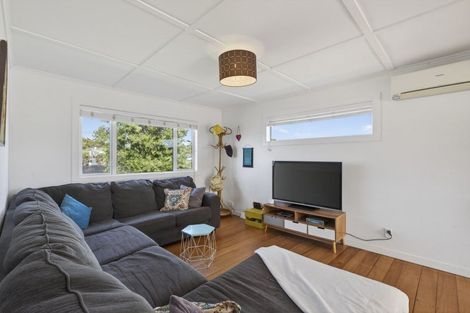 Photo of property in 53 Cumming Street, Okato, 4335