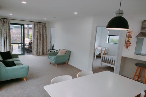 Photo of property in 32 Opoka Street, Takanini, 2110