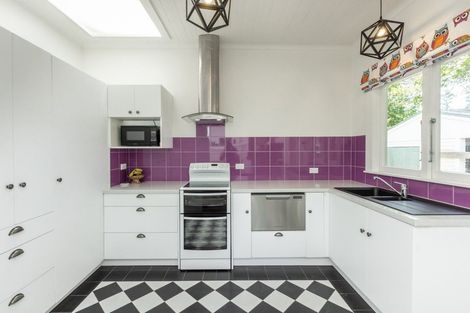 Photo of property in 47a Wellesley Road, Napier South, Napier, 4110