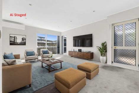 Photo of property in 2/39 Templeton Place, Clendon Park, Auckland, 2103