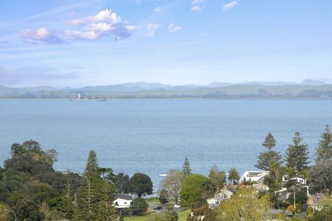 Photo of property in 2/20 Summit Drive, Torbay, Auckland, 0630