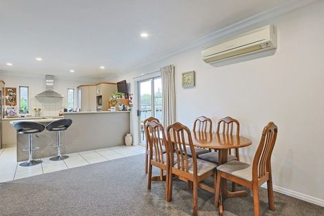 Photo of property in 9 Russell Robertson Drive, Havelock North, 4130