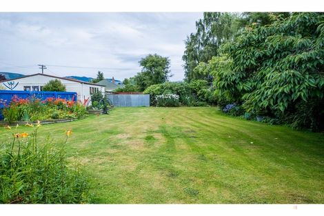 Photo of property in 48 Allan Street, Waimate, 7924