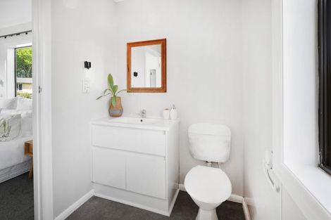 Photo of property in 16 Morris Road, Hillcrest, Hamilton, 3216