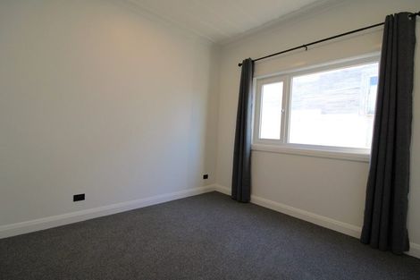 Photo of property in 11 Bathgate Street, South Dunedin, Dunedin, 9012