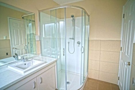 Photo of property in 53 Nicholas Road, Somerville, Auckland, 2014