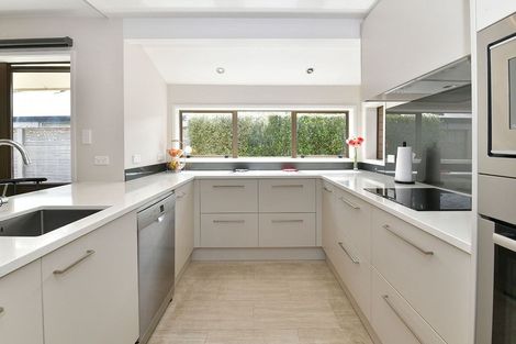 Photo of property in 18 Manly Park Avenue, Manly, Whangaparaoa, 0930