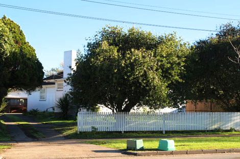 Photo of property in 13 Calvert Avenue, Mangere East, Auckland, 2024