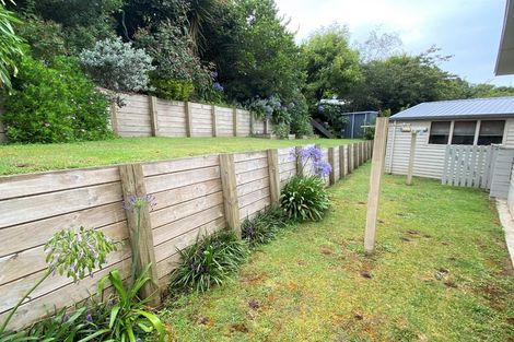 Photo of property in 9 Heaphy Street, Westown, New Plymouth, 4310