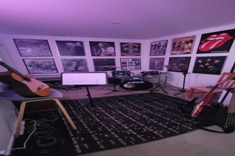 Photo of property in 56 Victory Street, Welcome Bay, Tauranga, 3112