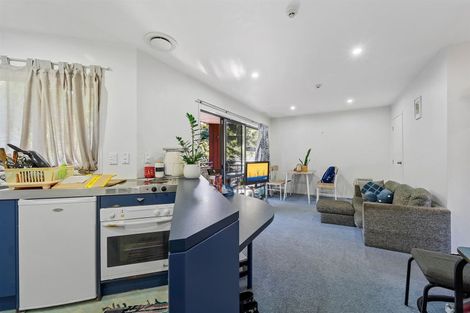 Photo of property in 17/3 The Avenue, Albany, Auckland, 0632