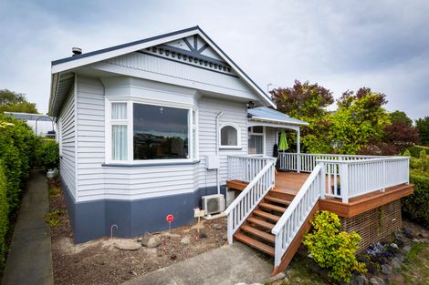 Photo of property in 10 Clifton Terrace, West End, Timaru, 7910