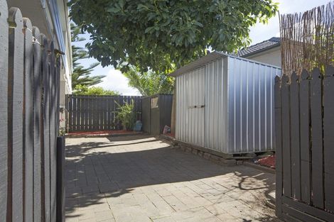 Photo of property in 6/12 Arabi Street, Sandringham, Auckland, 1041