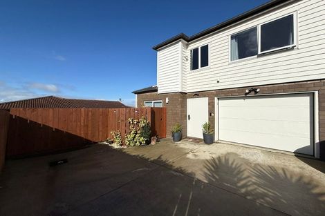 Photo of property in 4c Bill Phillip Place, Clendon Park, Auckland, 2103