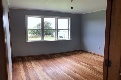 Photo of property in 64 Ruahine Street, Dannevirke, 4930