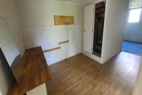 Photo of property in 149 Reeves Road, Pakuranga Heights, Auckland, 2010