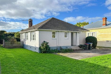 Photo of property in 79 Gribblehirst Road, Sandringham, Auckland, 1025