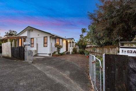 Photo of property in 1/63a Colwill Road, Massey, Auckland, 0614