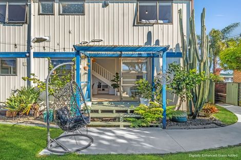 Photo of property in 2/506 Devonport Road, Tauranga South, Tauranga, 3112