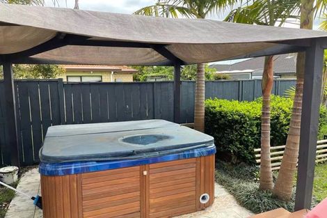 Photo of property in 7 Franshell Crescent, East Tamaki, Auckland, 2013