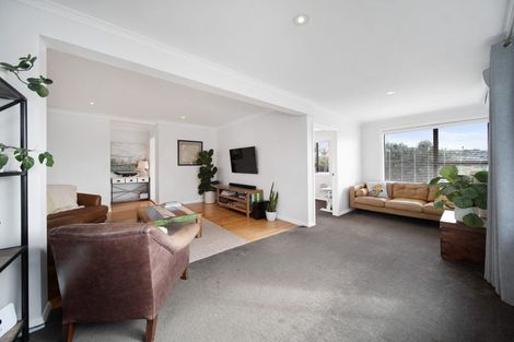 Photo of property in 15 Sea View Terrace, Cockle Bay, Auckland, 2014