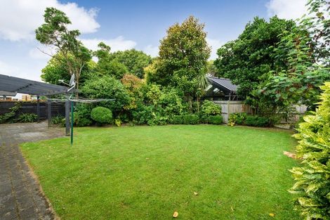 Photo of property in 4 Awatea Terrace, Hokowhitu, Palmerston North, 4410