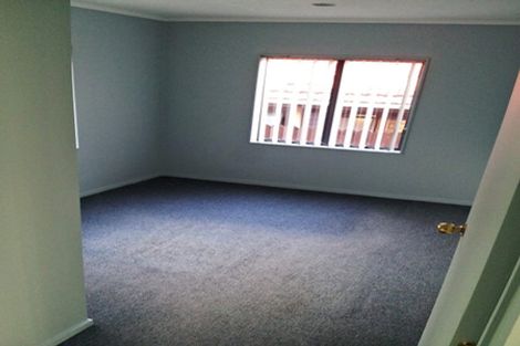 Photo of property in 30 Wyllie Road, Papatoetoe, Auckland, 2025