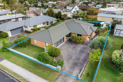 Photo of property in 105 The Drive, Whangamata, 3620