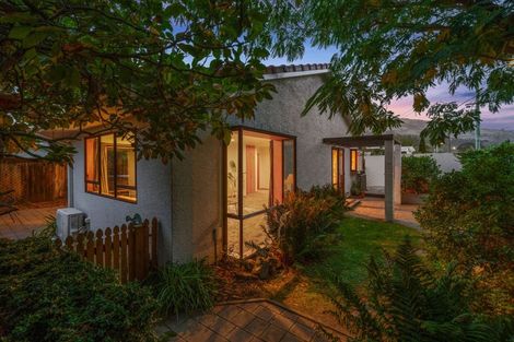 Photo of property in 2/2 Colenso Street, Sumner, Christchurch, 8081