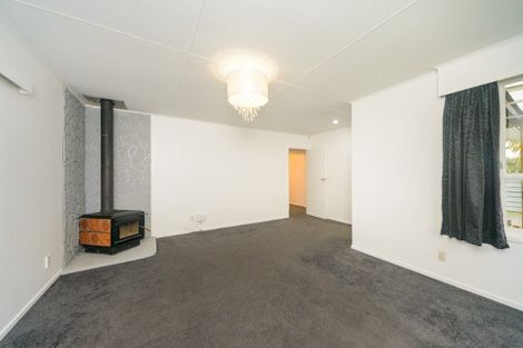 Photo of property in 28 Rhodes Drive, Kelvin Grove, Palmerston North, 4414