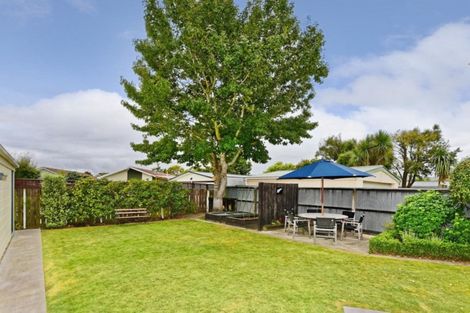 Photo of property in 8 Birdling Place, Halswell, Christchurch, 8025