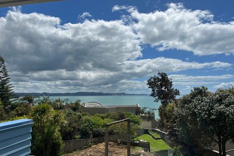 Photo of property in 69 Duncansby Road, Stanmore Bay, Whangaparaoa, 0932