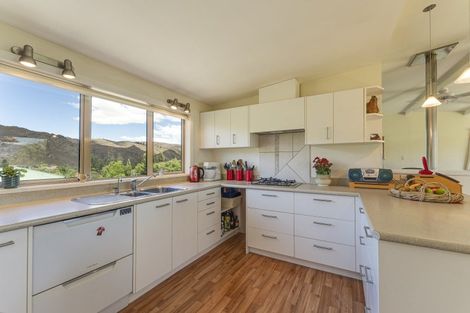 Photo of property in 10 Kerry Street, Alexandra, 9320