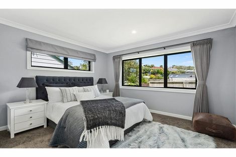 Photo of property in 1 Celina Place, Browns Bay, Auckland, 0630