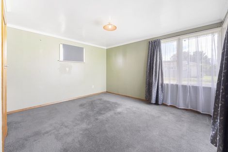 Photo of property in 15 Fox Street, Woodville, 4920