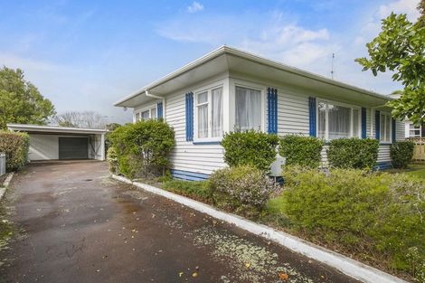 Photo of property in 32 Budleigh Street, Frankleigh Park, New Plymouth, 4310