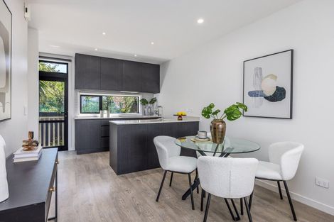 Photo of property in 8/805 Riddell Road, Saint Heliers, Auckland, 1071